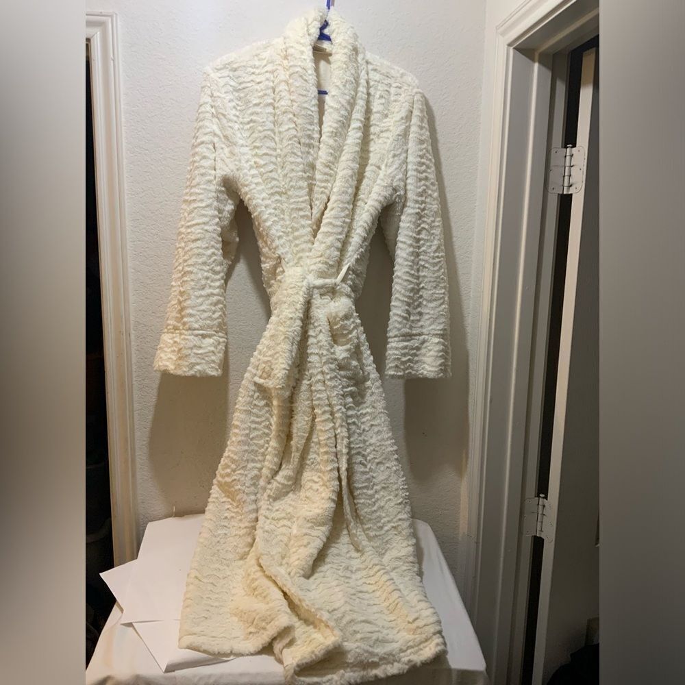 Soma  soft comfy  warm robe size S/M